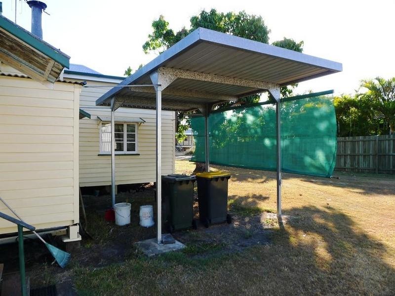 65 Watkins St, Howard QLD 4659