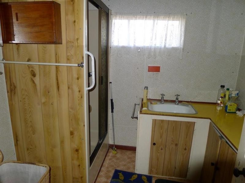 65 Watkins St, Howard QLD 4659