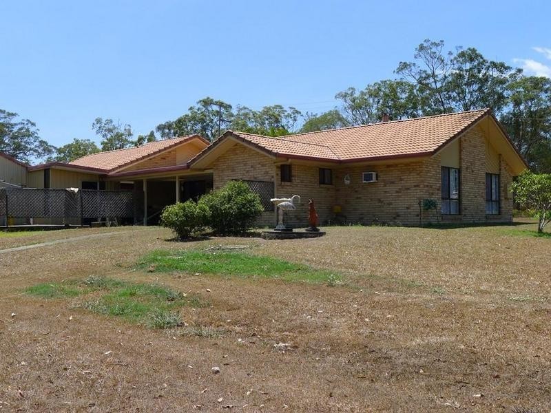 22 Kent St, Torbanlea QLD 4662