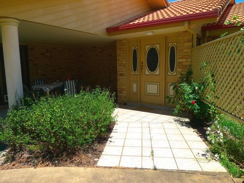 22 Kent St, Torbanlea QLD 4662