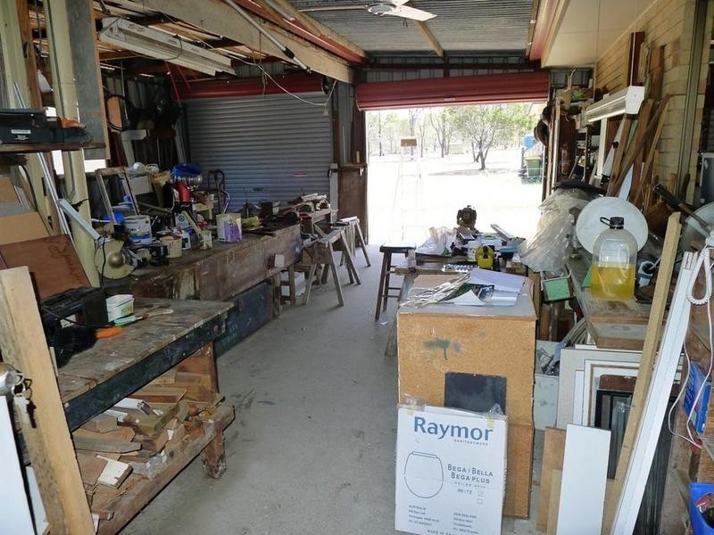 22 Kent St, Torbanlea QLD 4662