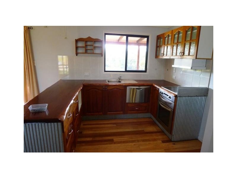 32 Roberts Road North, Torbanlea QLD 4662