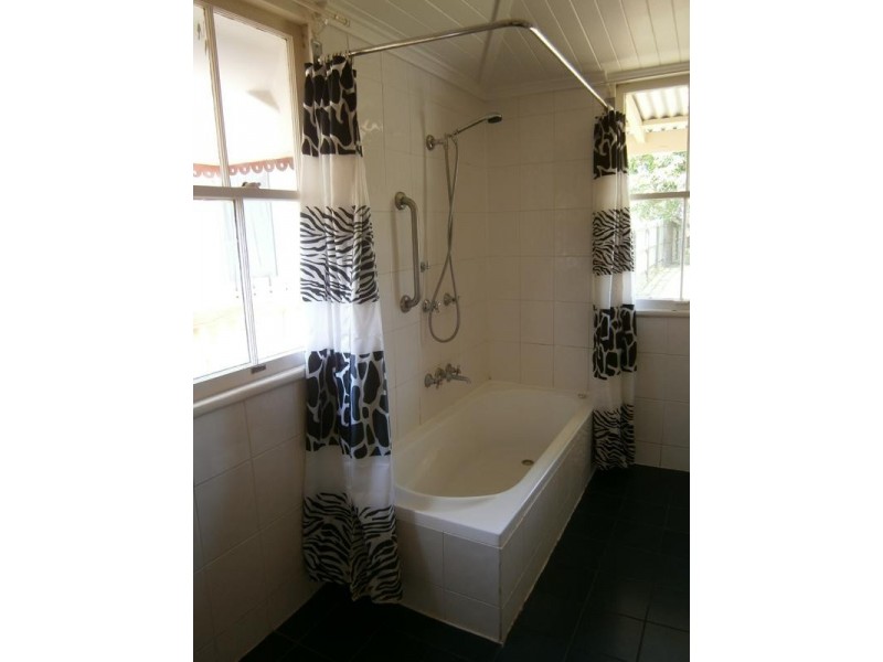 19 Martha Street, Howard QLD 4659