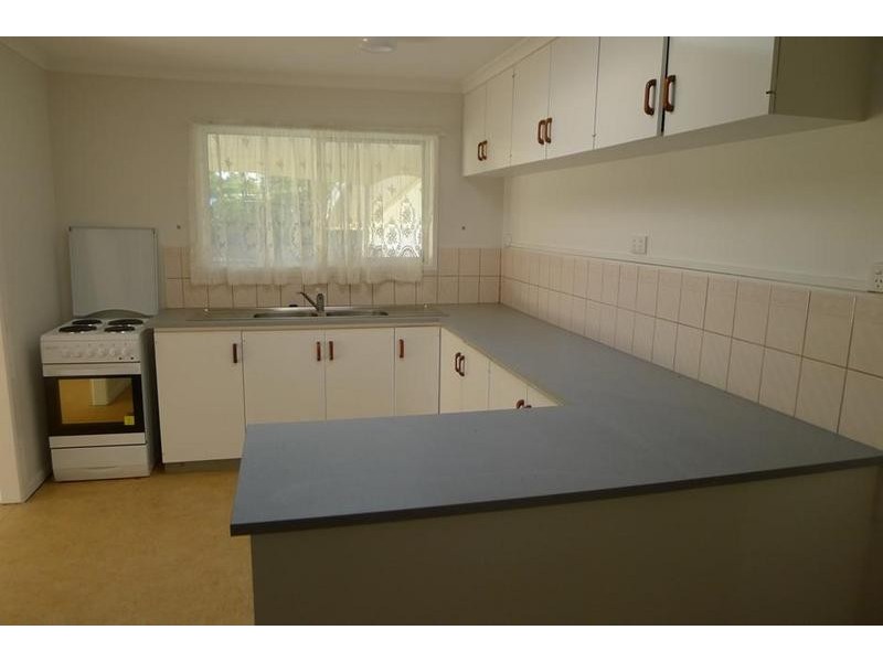 6 Newcastle Street, Burrum Town QLD 4659