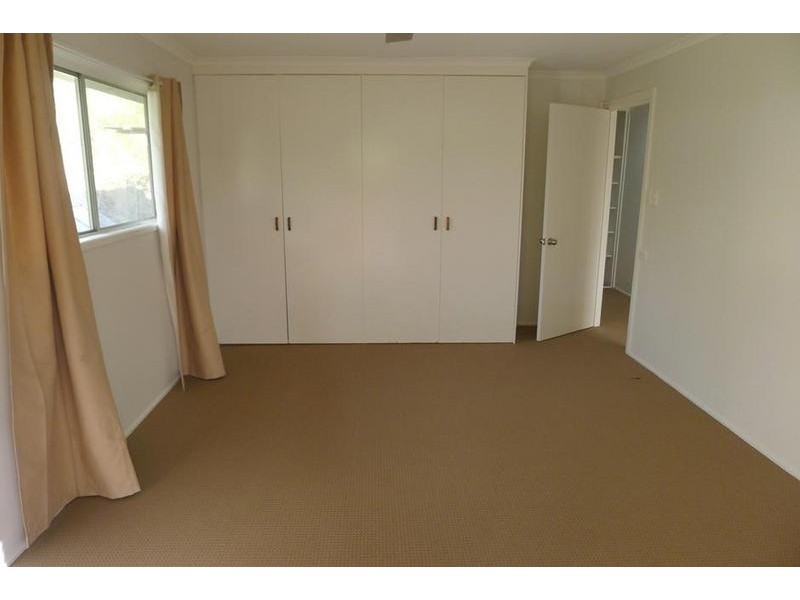 6 Newcastle Street, Burrum Town QLD 4659