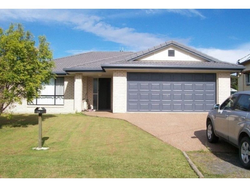 10 Charles Street, Howard QLD 4659