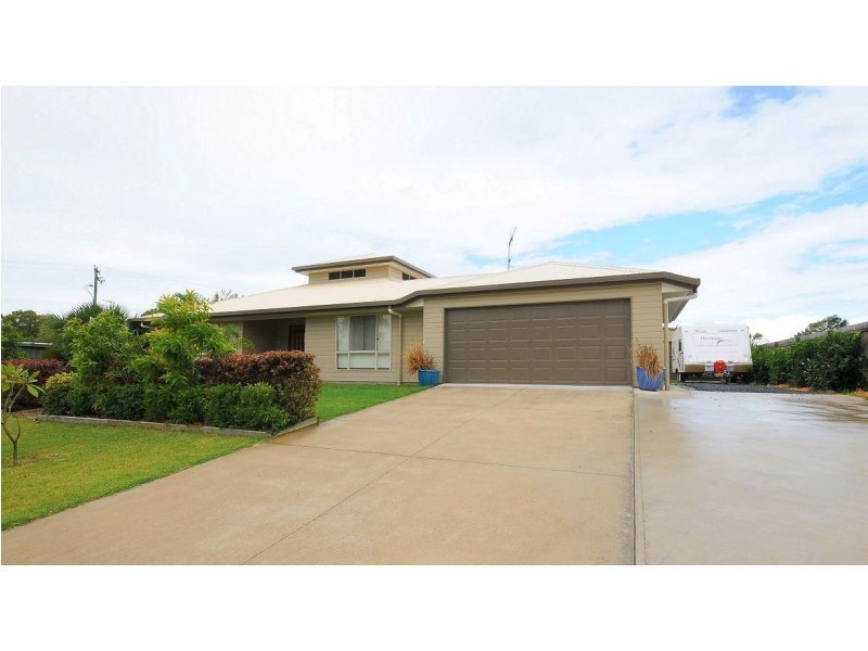 33 Tree View Road, Toogoom QLD 4655