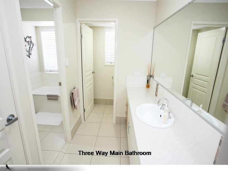 13 Fulmar Ct, Burrum Heads QLD 4659