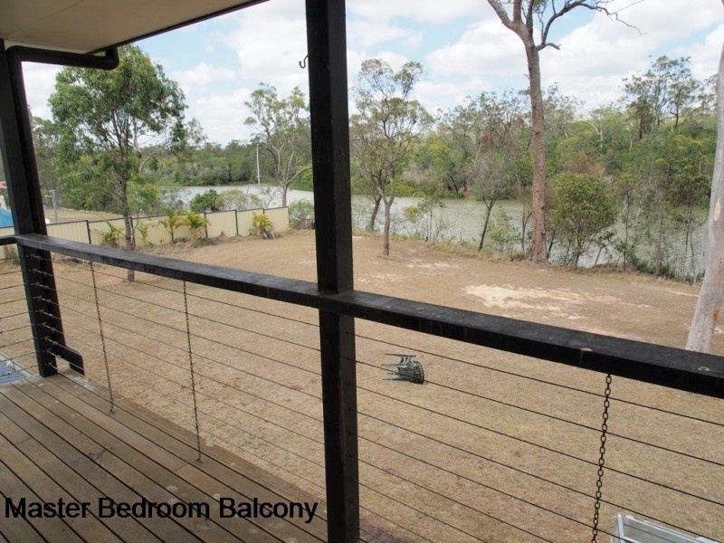 16 Island Close, Pacific Haven QLD 4659