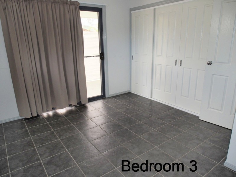 16 Island Close, Pacific Haven QLD 4659