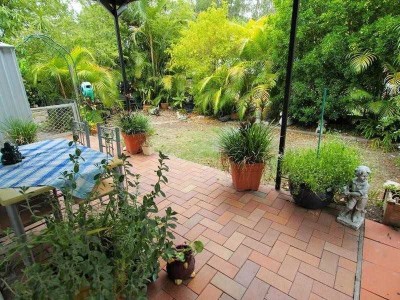 23A/141 Old Bruce Hwy, Howard QLD 4659