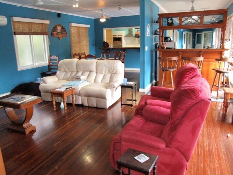 242 Pacific Haven Cct, Pacific Haven QLD 4659