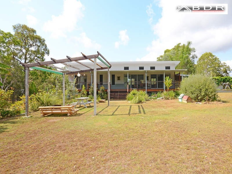 40 Dreamtime Av, Burrum Heads QLD 4659