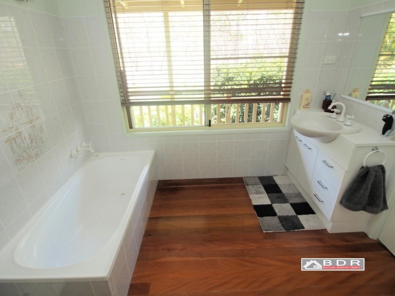 70 Pacific Haven Cct, Pacific Haven QLD 4659