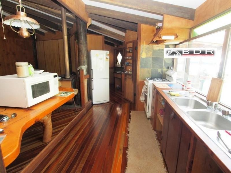 29 Dreamtime Ave, Burrum Heads QLD 4659
