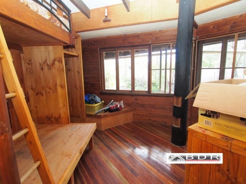 29 Dreamtime Ave, Burrum Heads QLD 4659