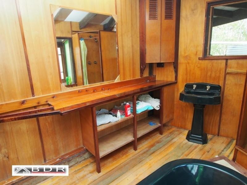 29 Dreamtime Ave, Burrum Heads QLD 4659