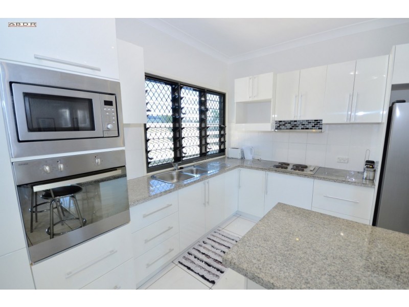 112 Riverview Drive, Burrum Heads QLD 4659