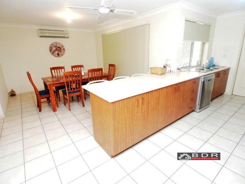 34 Spring St, Howard QLD 4659