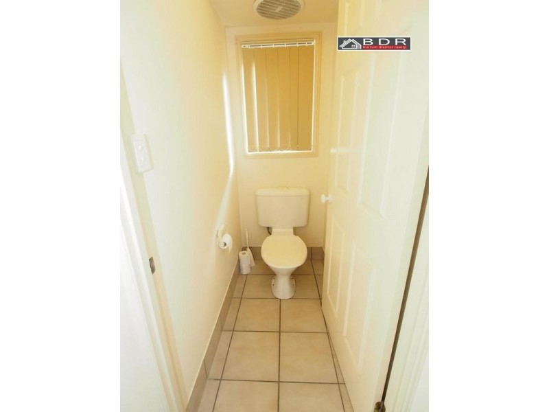 34 Spring St, Howard QLD 4659