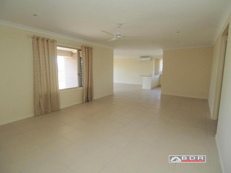 39 Barramundi Dr, Burrum Heads QLD 4659