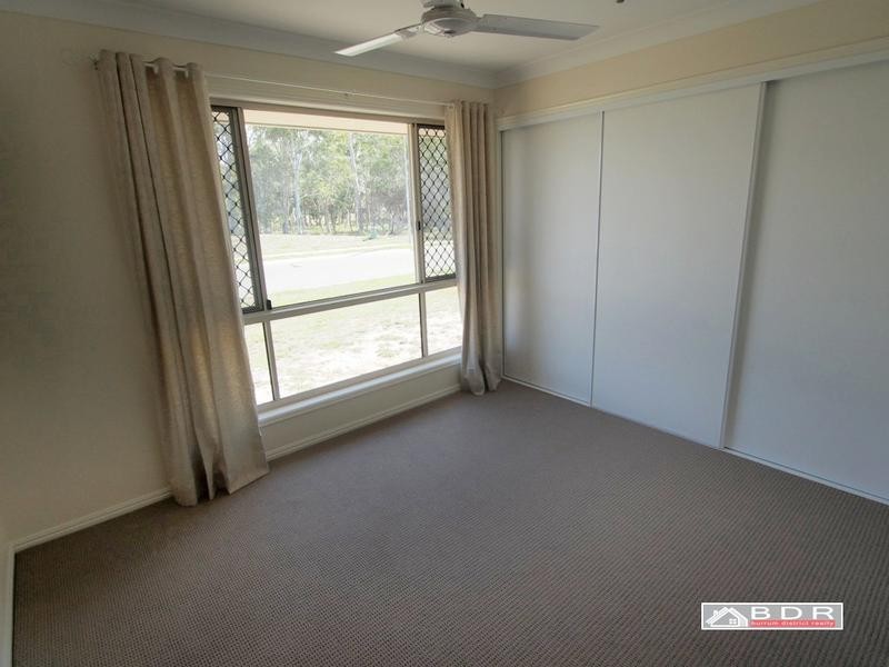 39 Barramundi Dr, Burrum Heads QLD 4659