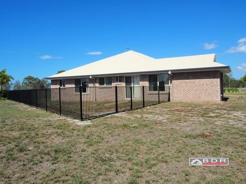39 Barramundi Dr, Burrum Heads QLD 4659