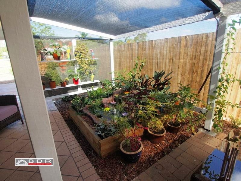 35 Beach Drive, Burrum Heads QLD 4659