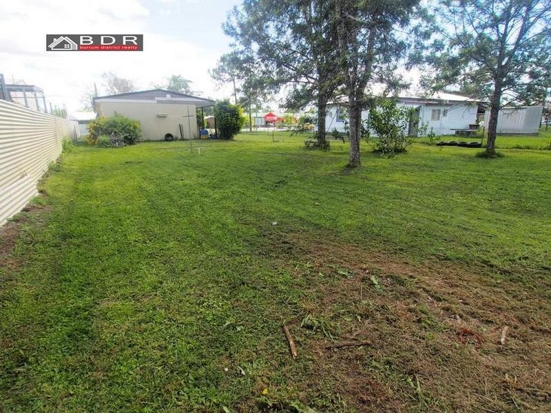 84 William St, Howard QLD 4659