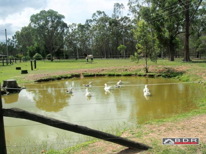 31 Howard Heights Rd, Howard QLD 4659