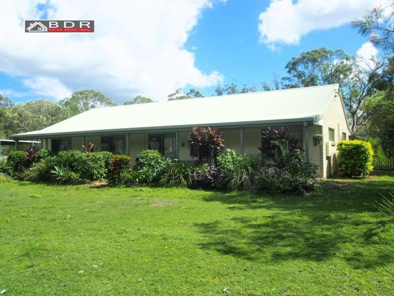 31 Howard Heights Rd, Howard QLD 4659