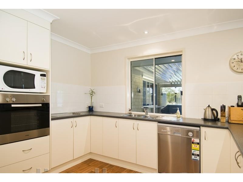 82 Todd Street, Torbanlea QLD 4662