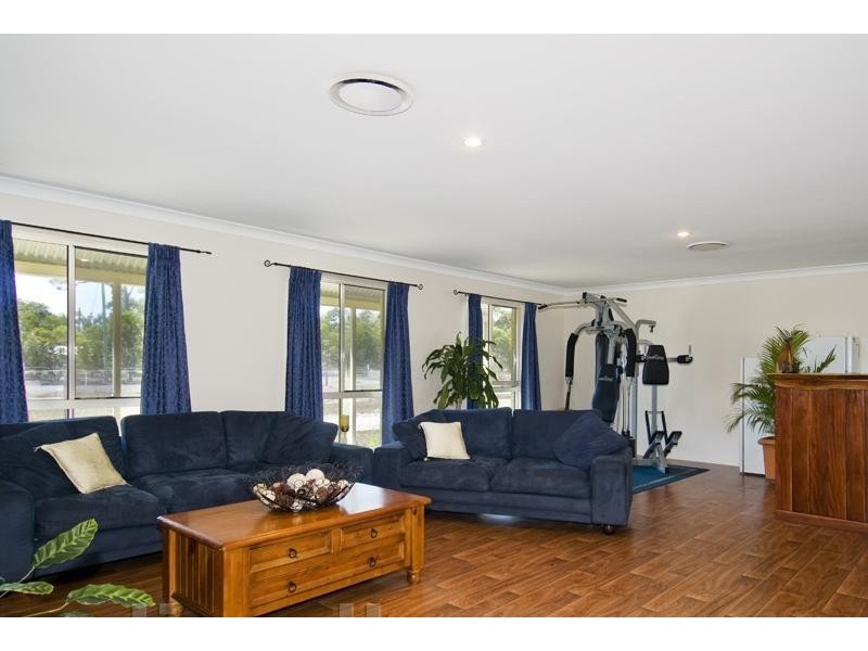 82 Todd Street, Torbanlea QLD 4662