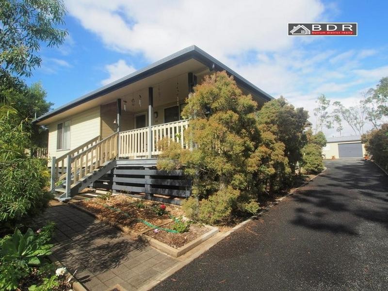 48 Annie Street, Howard QLD 4659