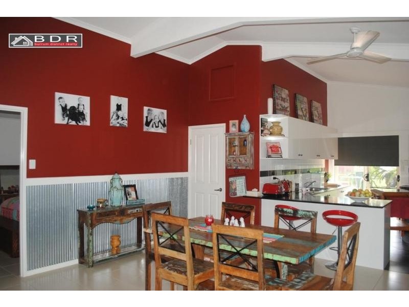 48 Smith Rd, Howard QLD 4659