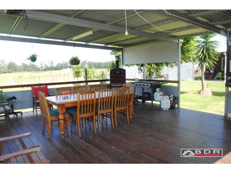 48 Smith Rd, Howard QLD 4659