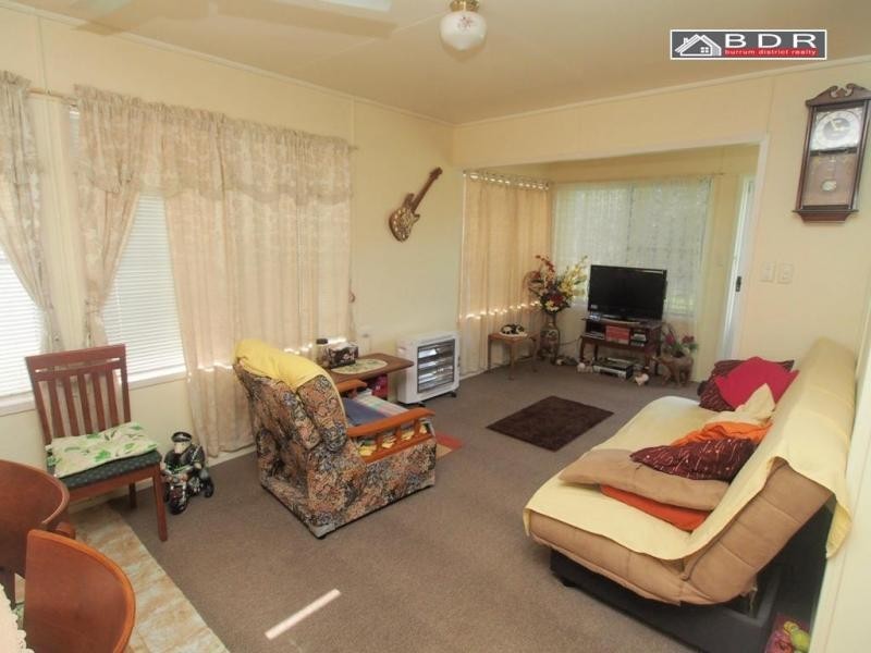 60 Robertson St, Torbanlea QLD 4662