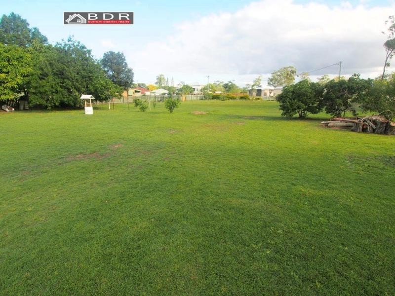 60 Robertson St, Torbanlea QLD 4662