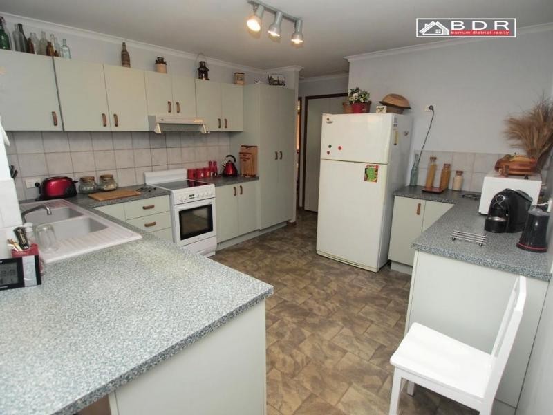 28 Hunter Street, Torbanlea QLD 4662