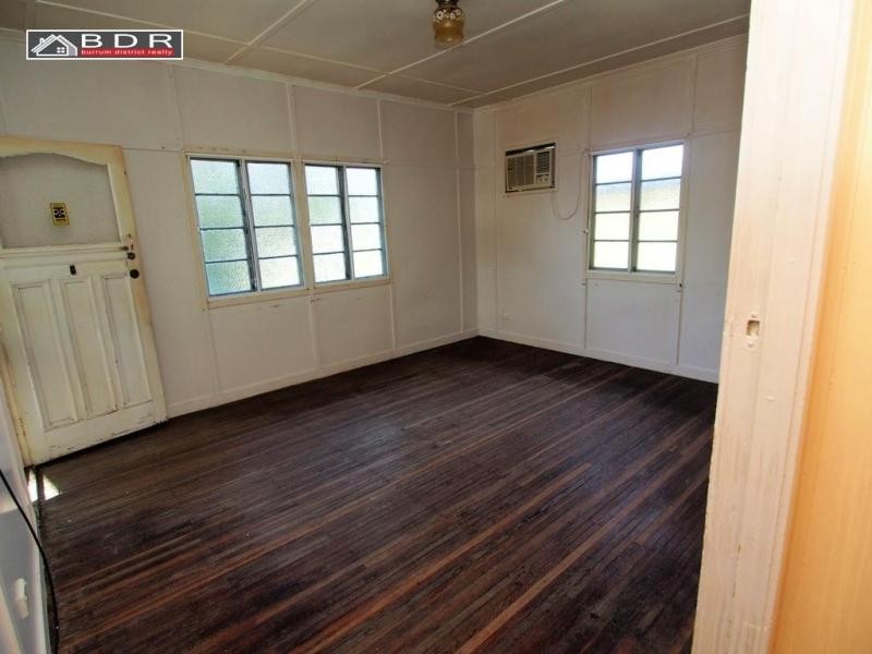 8 Agnes Street, Howard QLD 4659