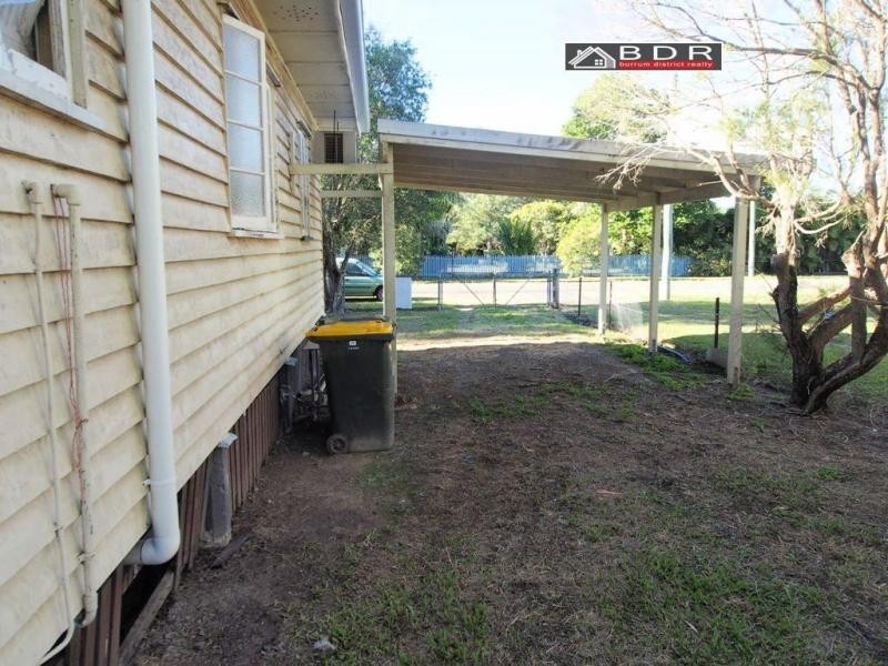 8 Agnes Street, Howard QLD 4659