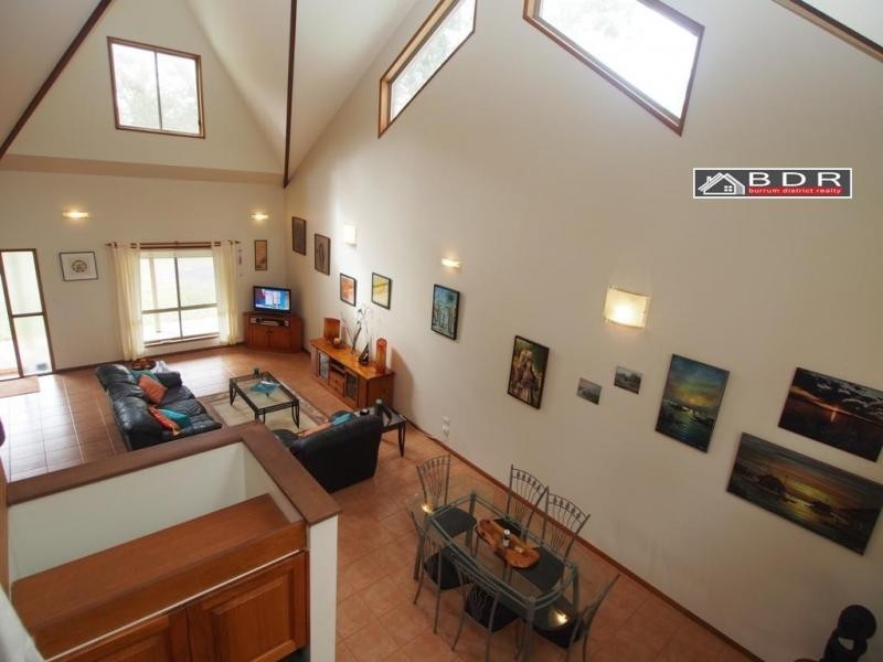 39 Dreamtime Ave, Burrum Heads QLD 4659