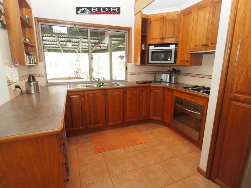 39 Dreamtime Ave, Burrum Heads QLD 4659