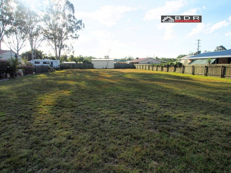 17 White Street, Howard QLD 4659