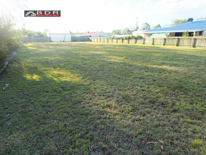 17 White Street, Howard QLD 4659