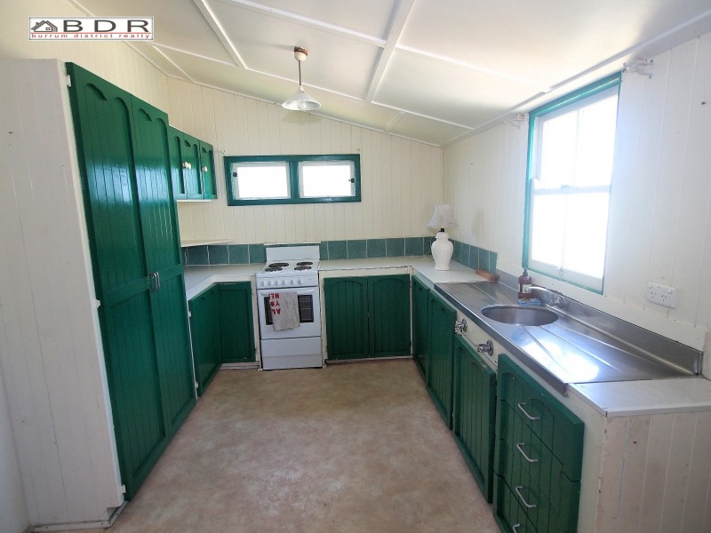 10 Gympie Street, Torbanlea QLD 4662