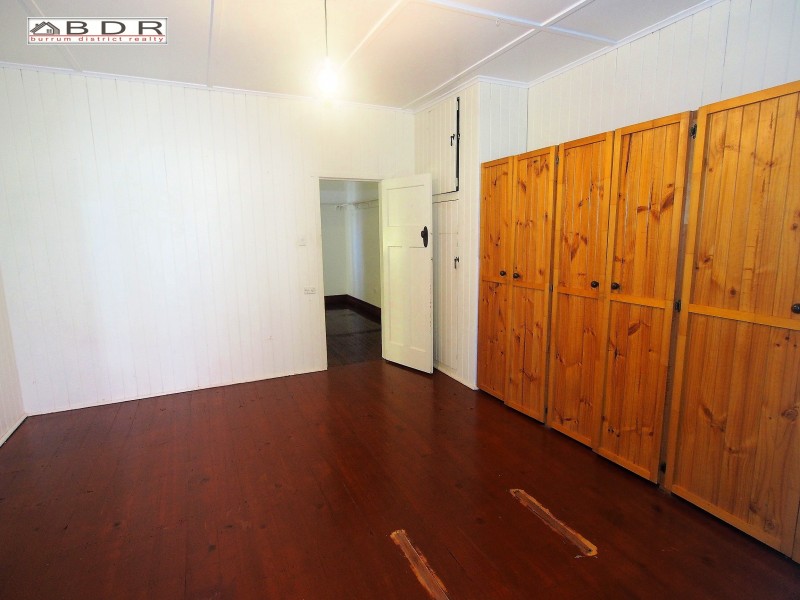 10 Gympie Street, Torbanlea QLD 4662