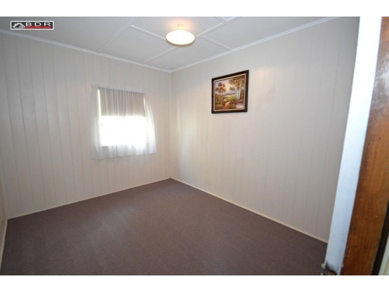 33 to 37 Lower Thomas St, Howard QLD 4659
