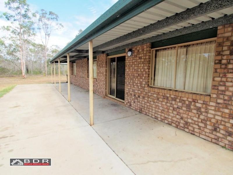 2 Jacqueline Dr, Pacific Haven QLD 4659