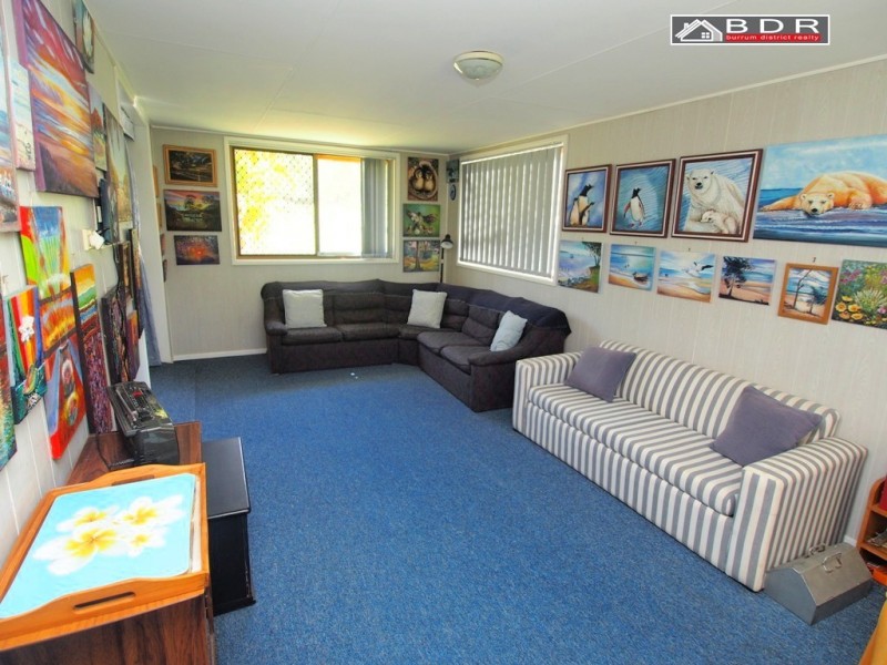 31 Raintree Ave, Burrum Heads QLD 4659